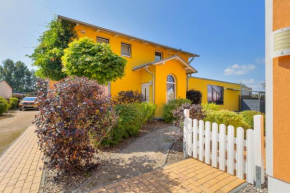 Ferienhaus Meinholdstraße 46 2 mit 5 Schlafzimmern, Privater Sauna, Kamin, ca 500m vom Strand, Koserow